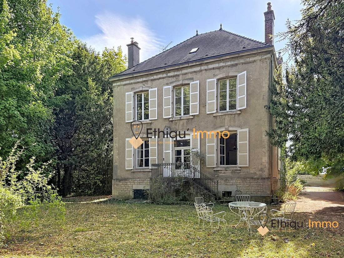 Haus in Centre-Faubourgs Sud, Chaumont, Frankreich 1 - 19179503