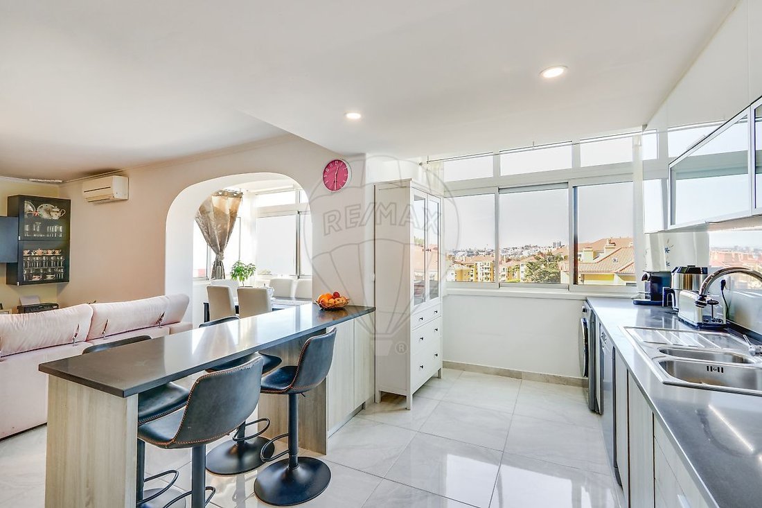 Apartment in Estoril, Cascais e Estoril, Lisbon 2 - 19175617