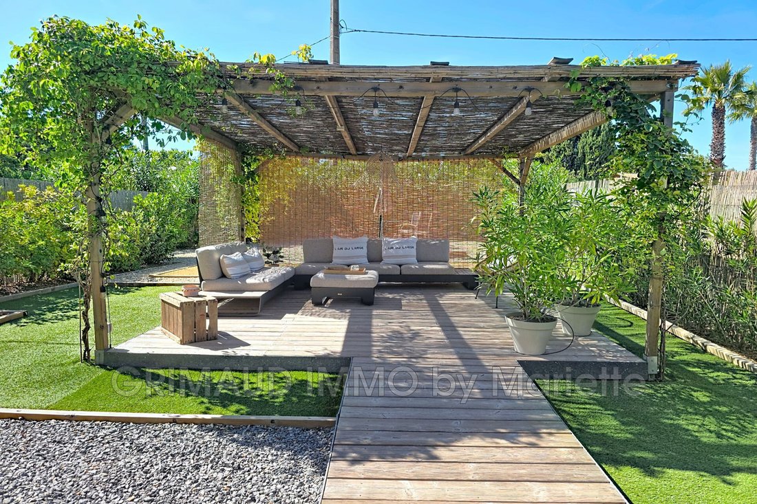 Villa in Grimaud, Provence-Alpes-Côte d'Azur, France 1 - 19169878