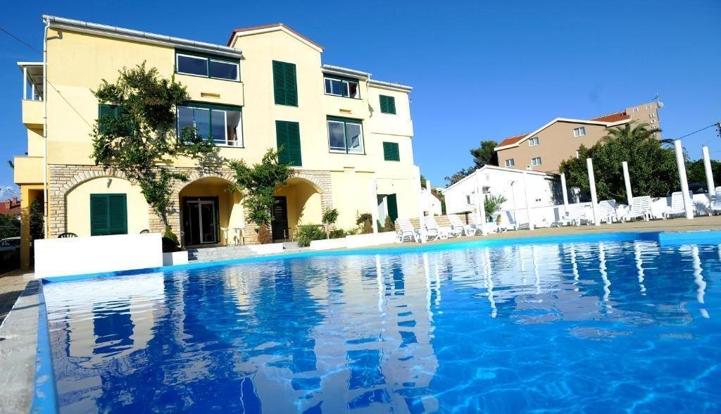 Andere in Novalja, Kroatien 2 - 16955806