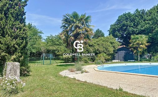 Casa en Centre, Saintes, Francia 1
