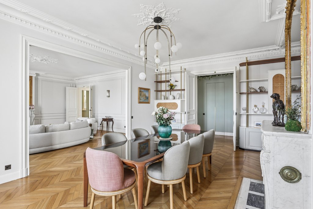 Apartment in Hoche-Friedland, Paris 8e Arrondissement, Paris 5 - 19170368