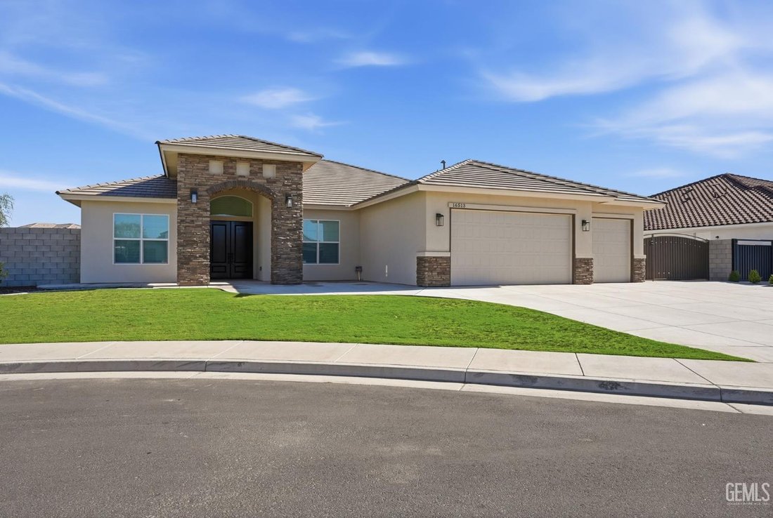 House in Bakersfield, California, United States 1 - 19170754