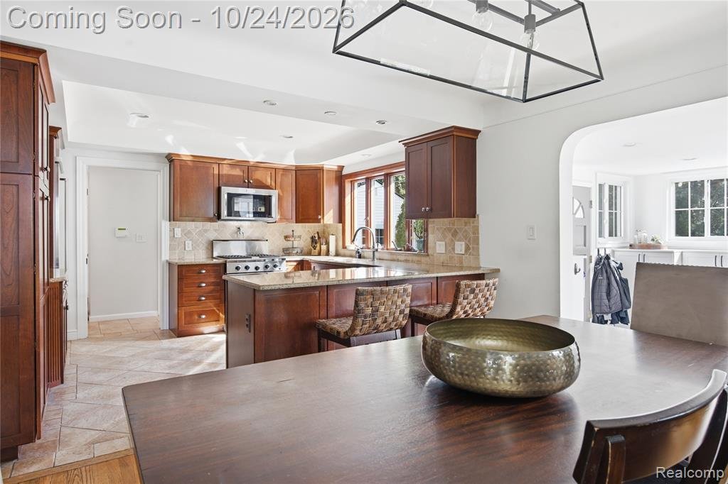House in Beverly Hills, Michigan, United States 5 - 19174973