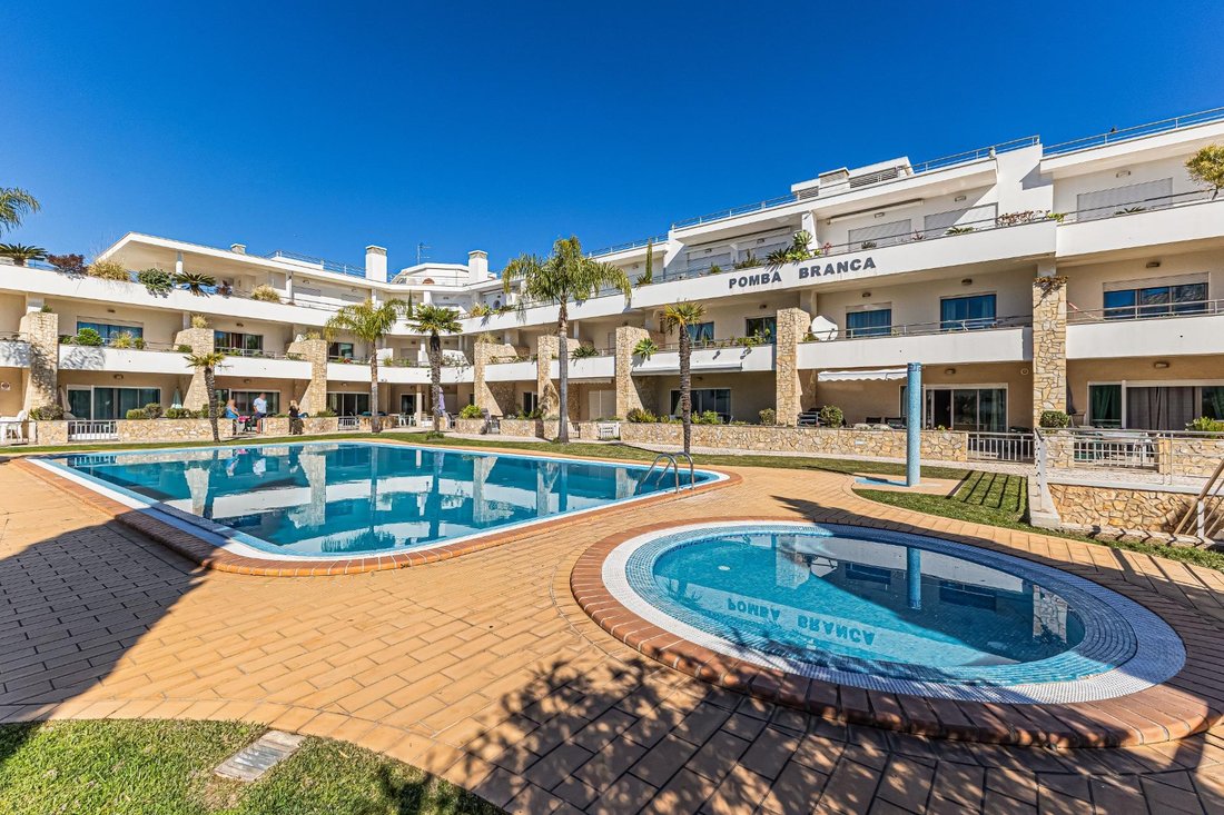 Apartment in Olhos de Agua, Algarve, Portugal 1 - 19174981