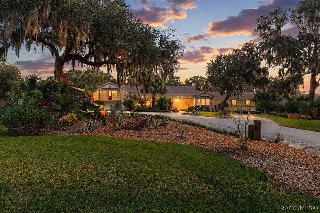House in Inverness, Florida, United States 1 - 19178434