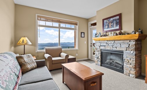 Apartment in Beaverdell, British Columbia, Canada 1