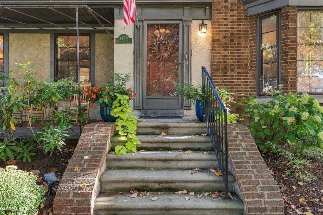 House in Grosse Pointe Park, Michigan, United States 2 - 19172414