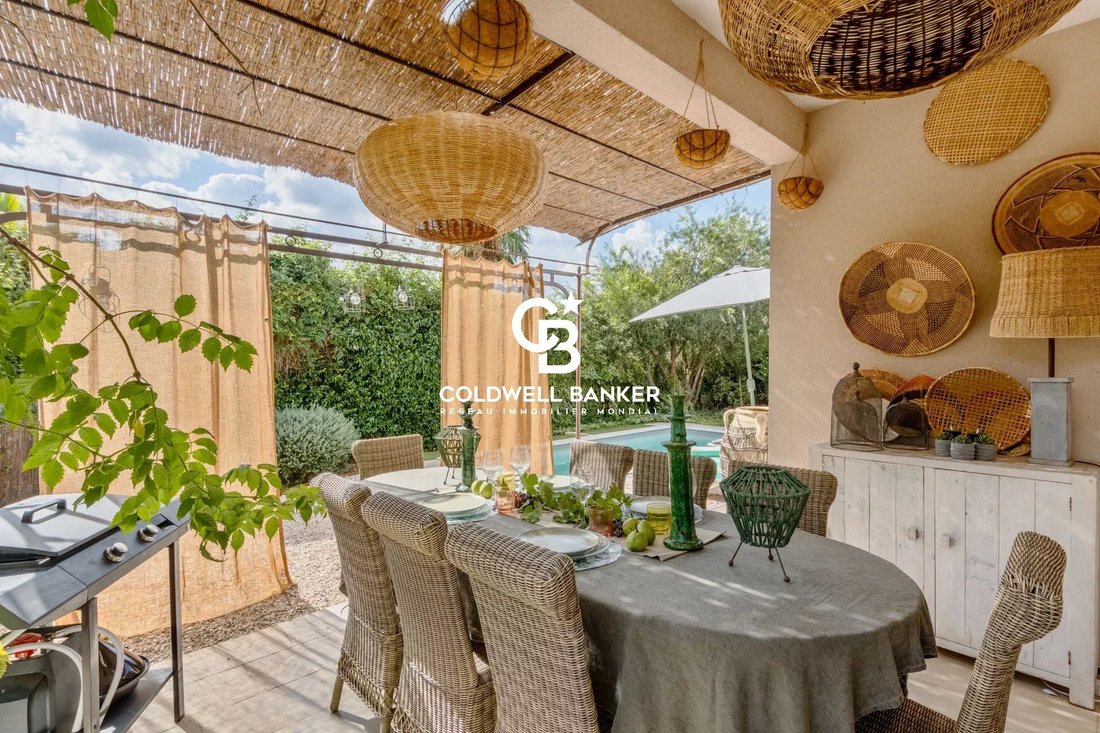 Casa a Grimaud, Provenza-Alpi-Costa Azzurra, Francia 1 - 19169957