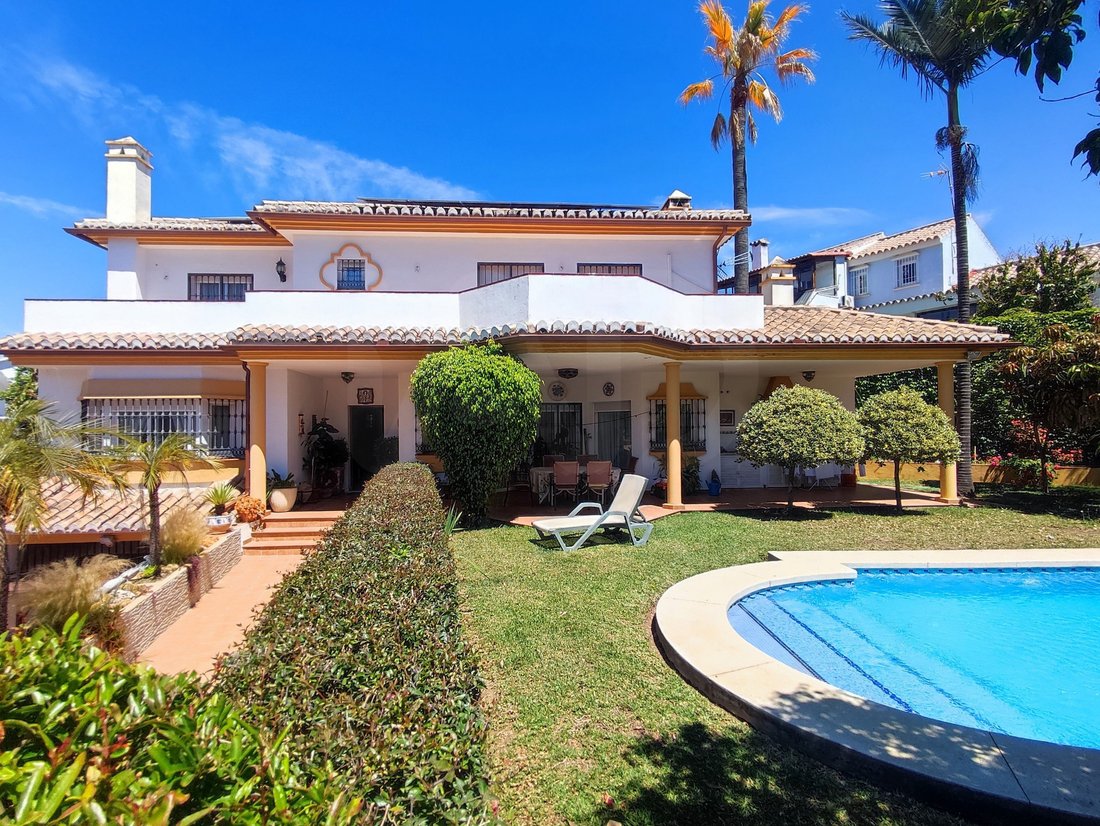 Maison de ville à Marbella, Andalousie, Espagne 1 - 19175506