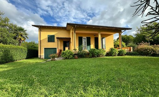 Villa in Luni Scavi, Casano, Liguria 1