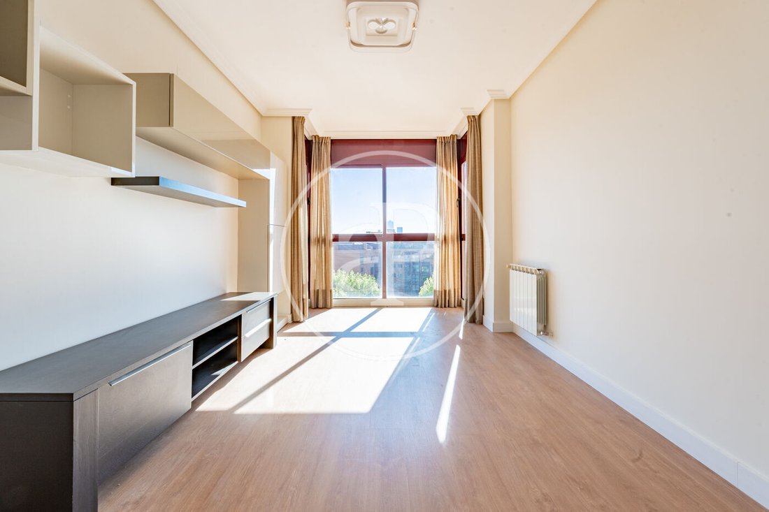 Wohnung in Fuencarral-El Pardo, Madrid, Spanien 2 - 19175064