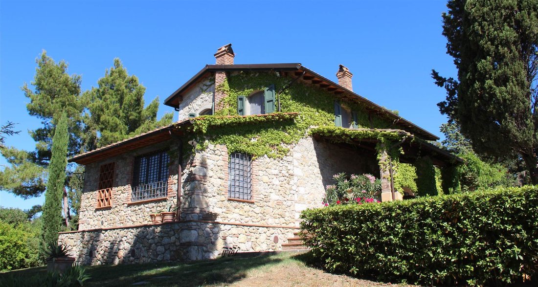 Landhaus in Castellina Marittima, Toskana, Italien 1 - 19180535