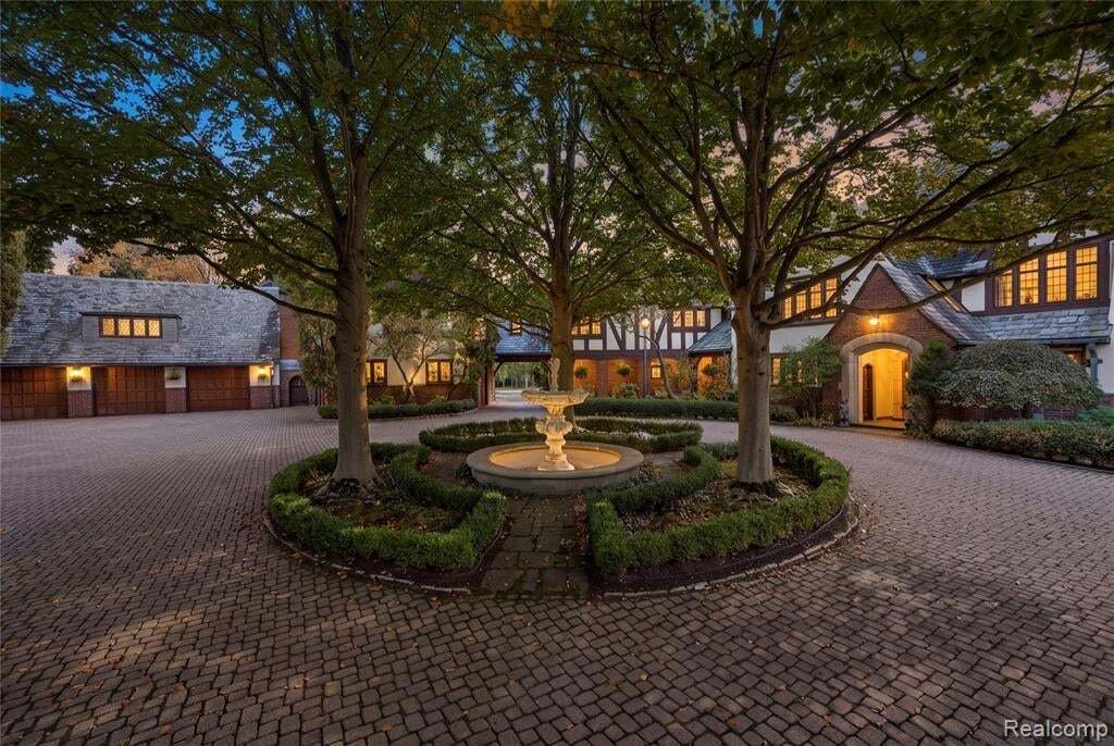 House in Bloomfield Hills, Michigan, United States 1 - 19172400