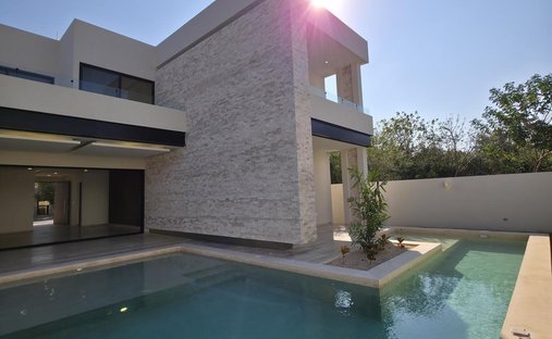 House in Chablekal, Yucatan, Mexico 1
