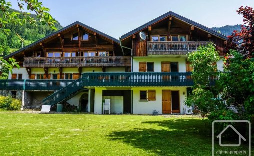 Chalet a La Chapelle-d'Abondance, Auvergne-Rodano-Alpi, Francia 1