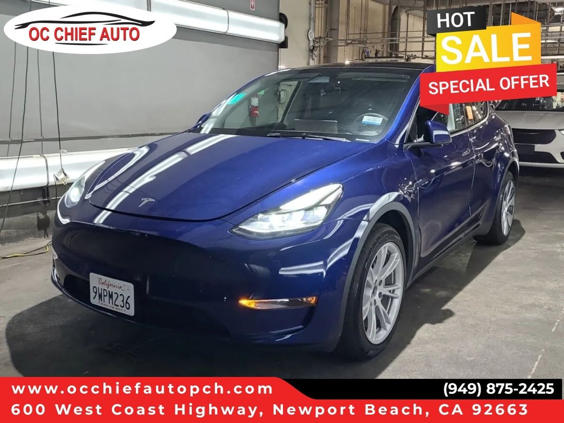 Suv in Newport Beach, CA, United States 1 - 19177130