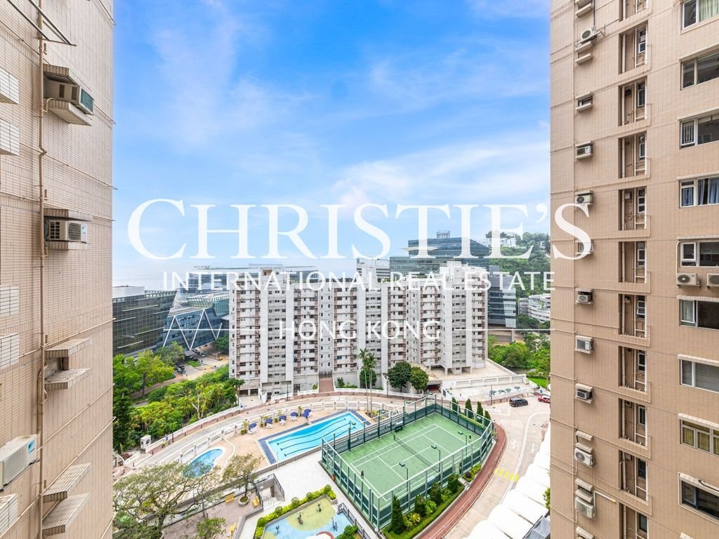 Apartment in Hong Kong, Hong Kong 1 - 19175704