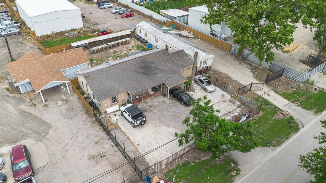 Houston, Texas, United States 5 - 19172990