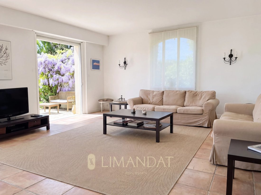 Villa in Brusquet-Retenaou-Devens, Vallauris, France 5 - 15233976