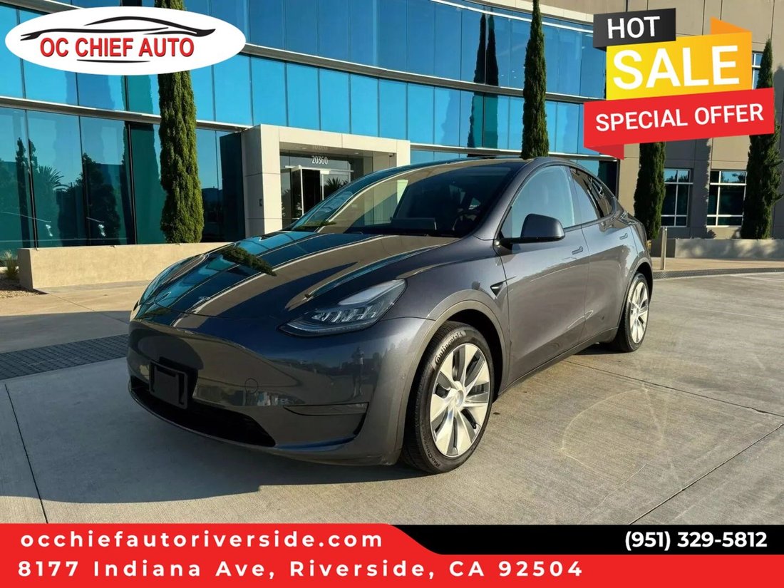 Suv in Riverside, CA, United States 1 - 19179790
