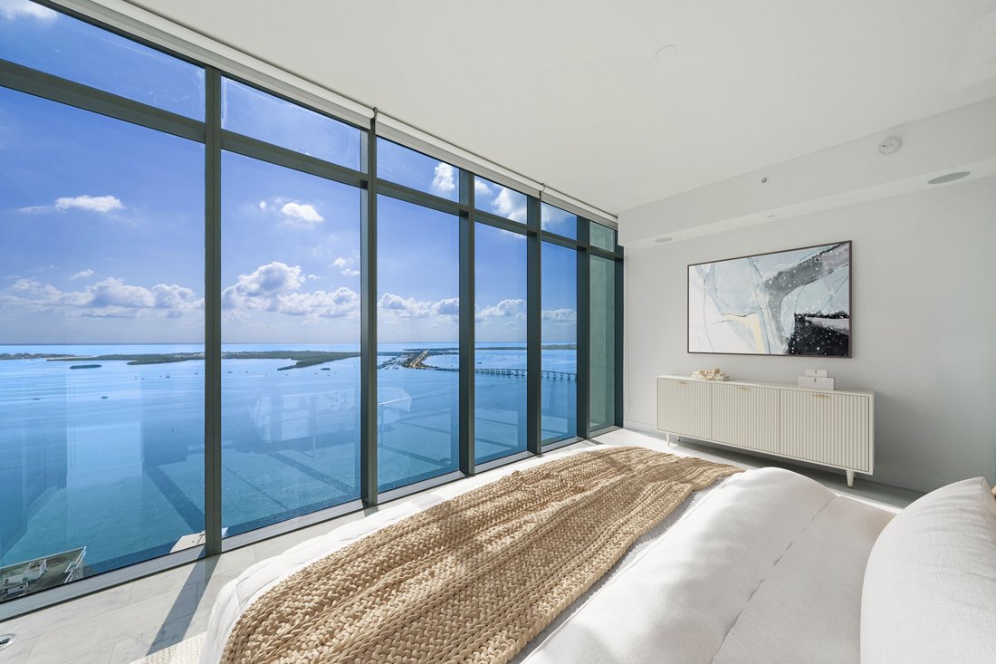 Condo in Miami, Florida, United States 5 - 19174536
