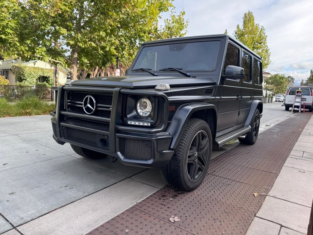 Suv in San Jose, CA, United States 3 - 19181245