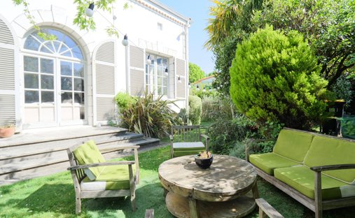 Villa a Vaux-sur-Mer, Nuova Aquitania, Francia 1