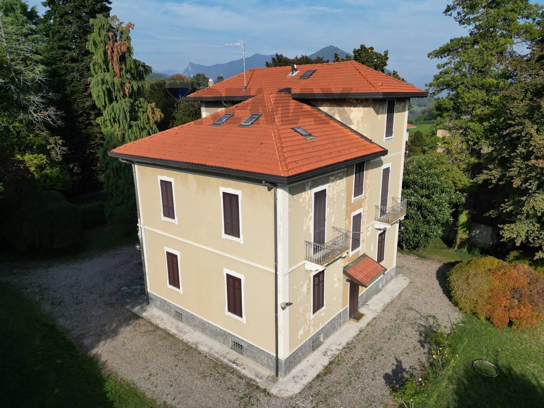 Villa in Velate - Sant'Ambrogio, Varese, Lombardy 3 - 19174231