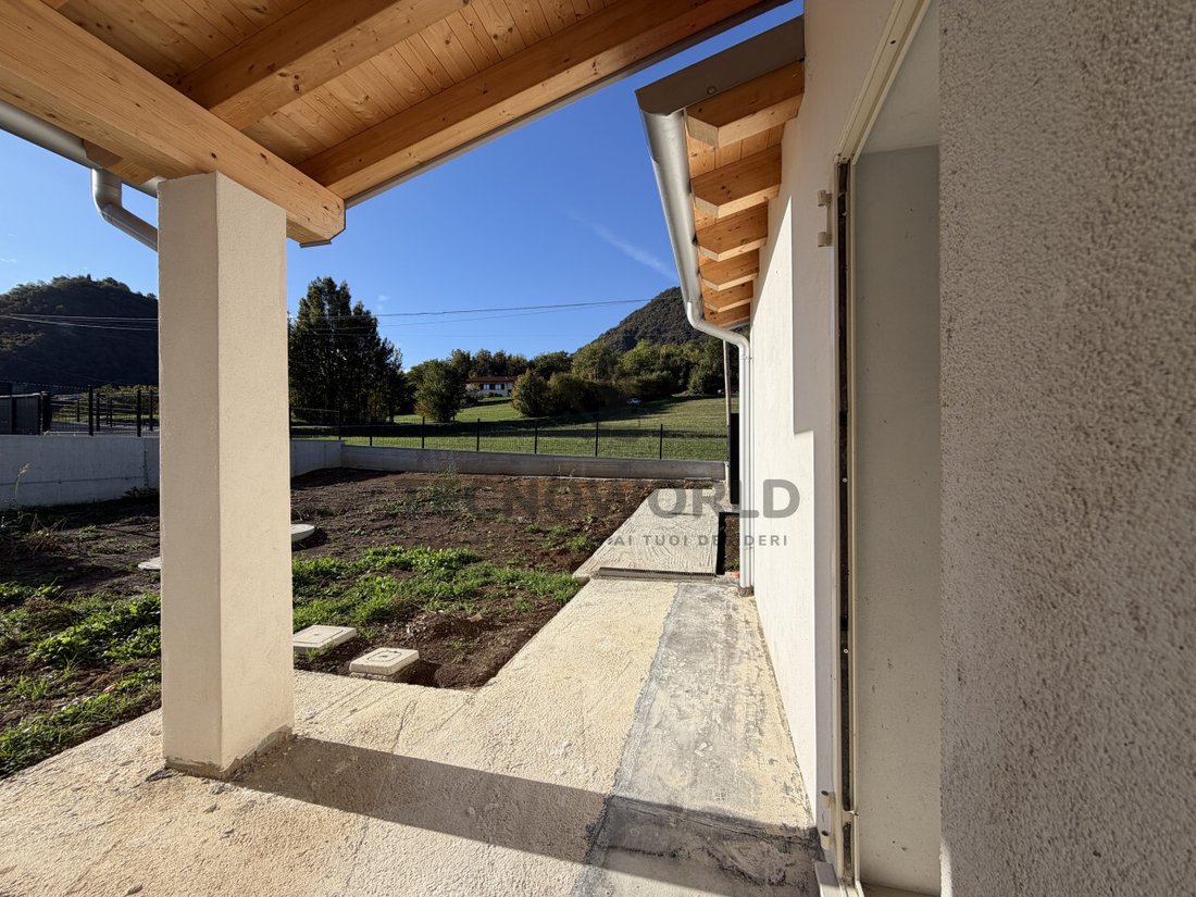 Villa in Guzan, Veneto, Italy 2 - 16530289