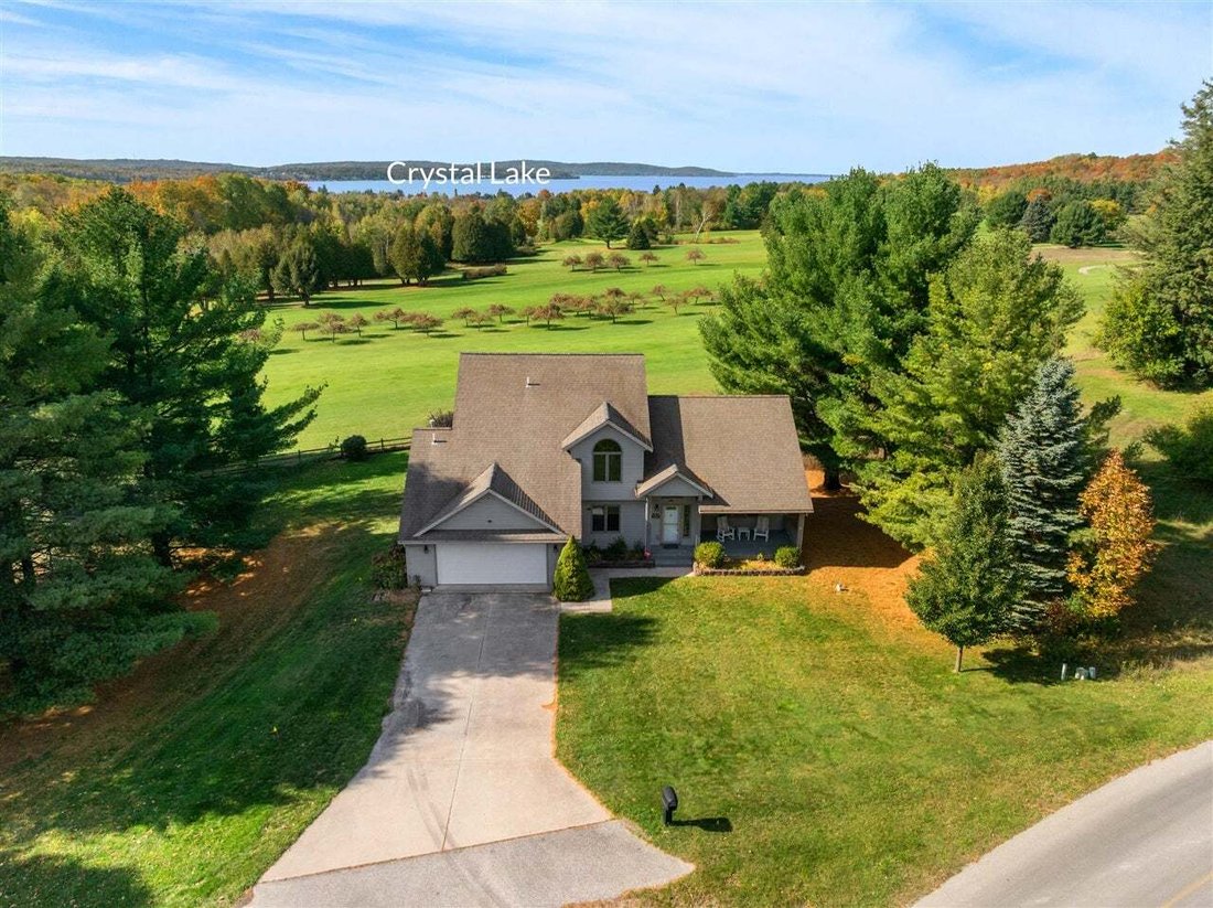 Casa a Beulah, Michigan, Stati Uniti 1 - 19172466
