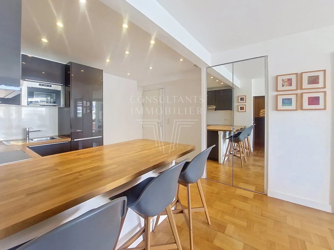 Apartment in Auteuil Sud, Paris 16e Arrondissement, Paris 2 - 19173160
