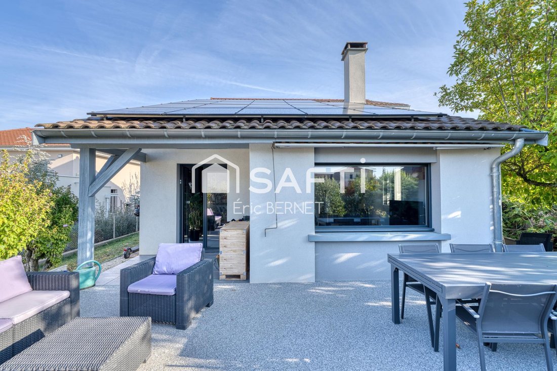 Casa en Chassieu le Bas, Chassieu, Francia 2 - 19176002