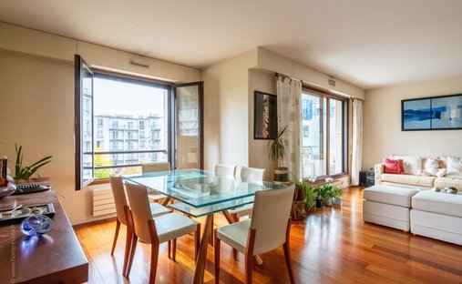 Apartamento en Meseta Oeste, Suresnes, Francia 1
