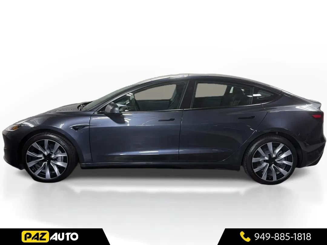 Sedan in Laguna Hills, CA, United States 2 - 19173615