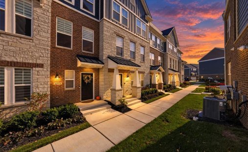 Maison de ville à Novi, Michigan, États-Unis 1