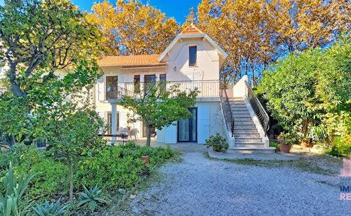 Villa a Coste Chaude-Mauveou, La Seyne-sur-Mer, Francia 1