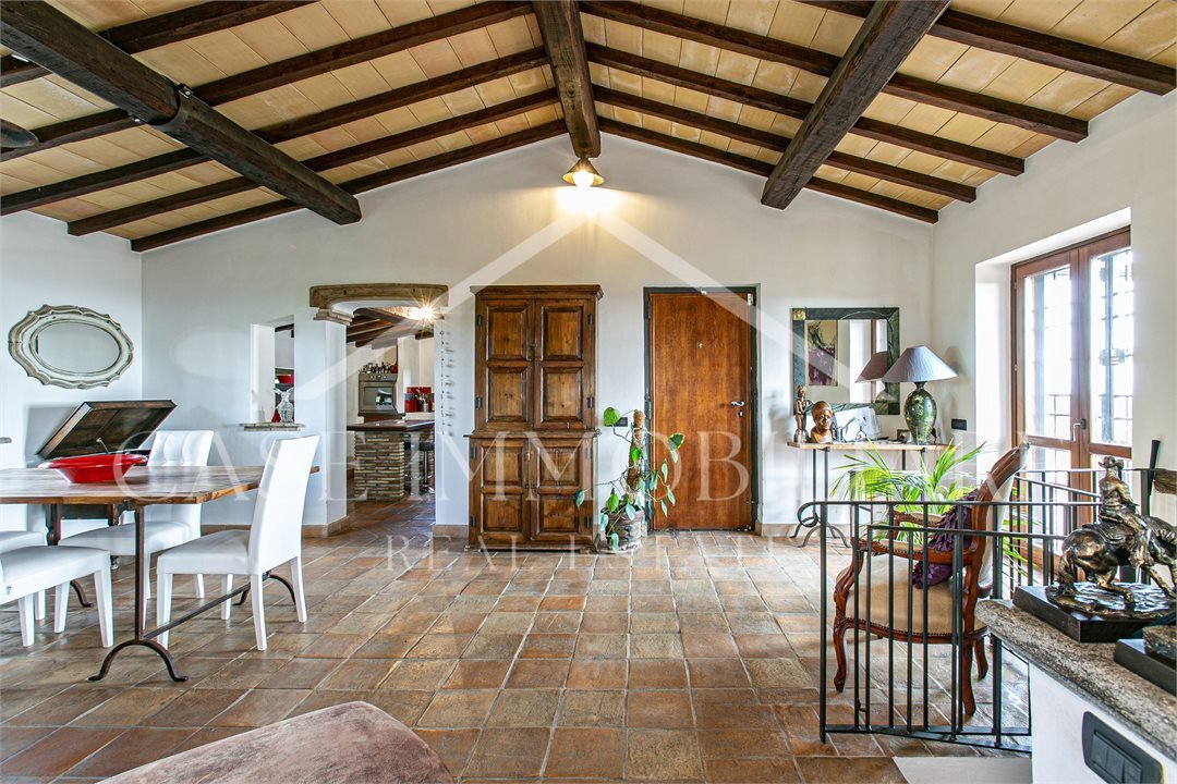 Villa en Sacrofano, Lacio, Italia 2 - 19177928