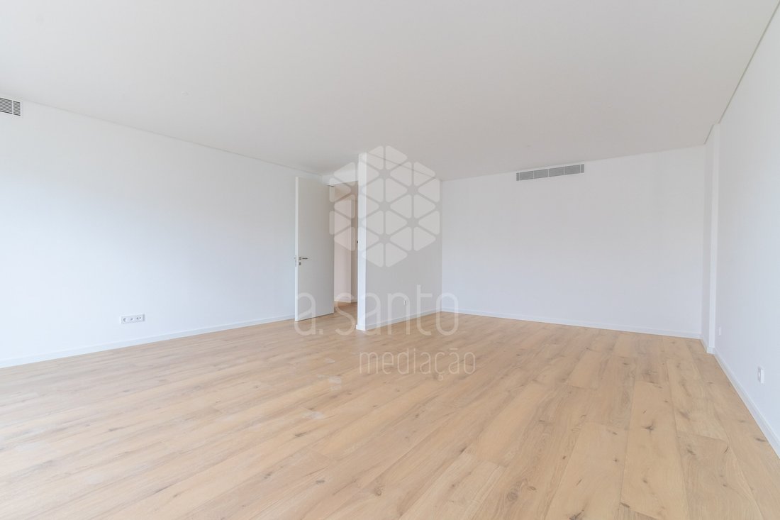 Apartment in Carcavelos e Parede, Lisbon, Portugal 1 - 16699289
