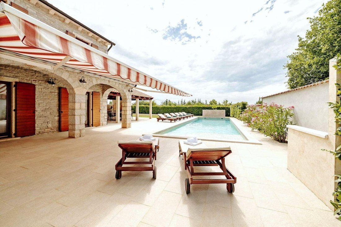 Villa a Višnjan, Regione istriana, Croazia 3 - 17688452