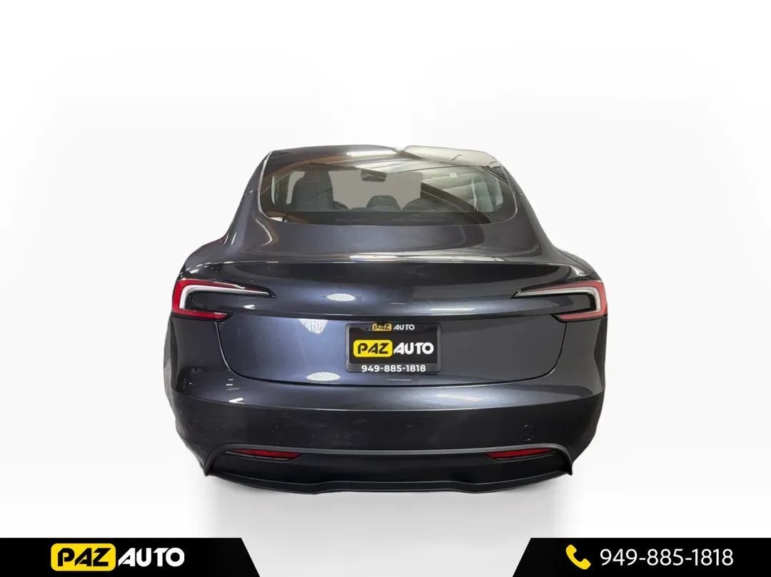 Sedan in Laguna Hills, CA, United States 4 - 19173615