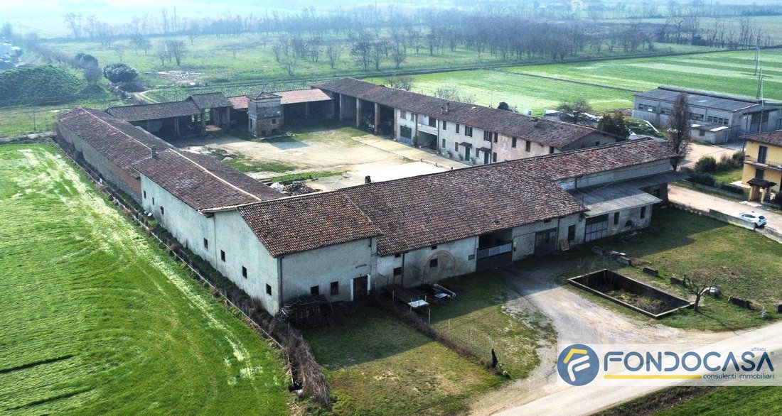 Maisons de campagne à Urago - Badia - Violino, Brescia, Lombardie 1 - 19174243