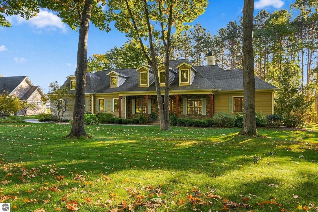 Maison à Suttons Bay, Michigan, États-Unis 1 - 19179938