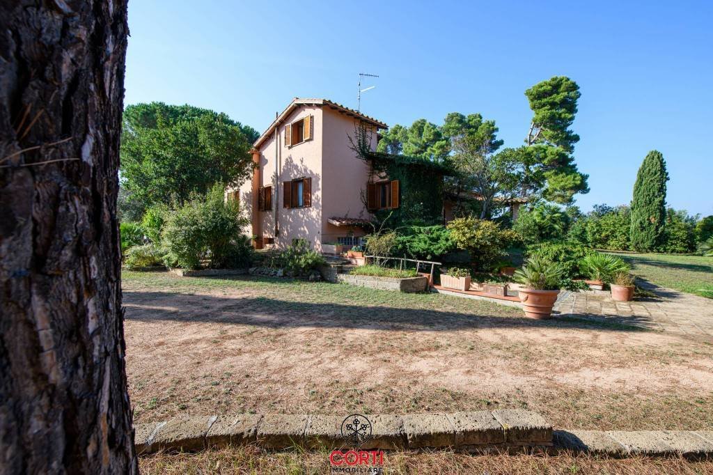 Villa in Castle of Castiglione, Castiglione della Pescaia, Tuscany 1 - 19169311