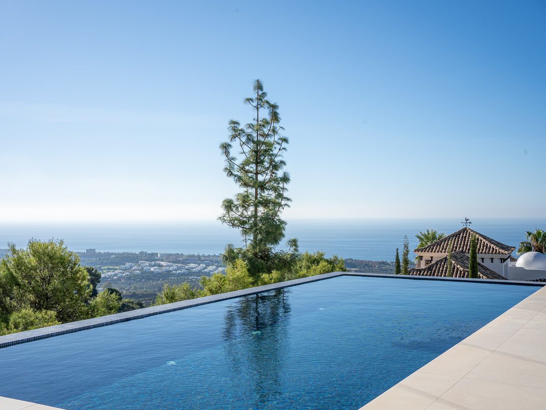 Haus in Marbella, Andalusien, Spanien 2 - 19169800