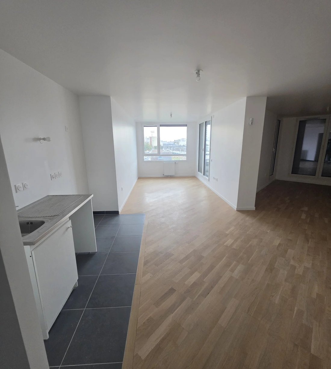Apartment in Amiraux-Simplon-Poissonniers, Paris 18e Arrondissement, Paris 1 - 19170028