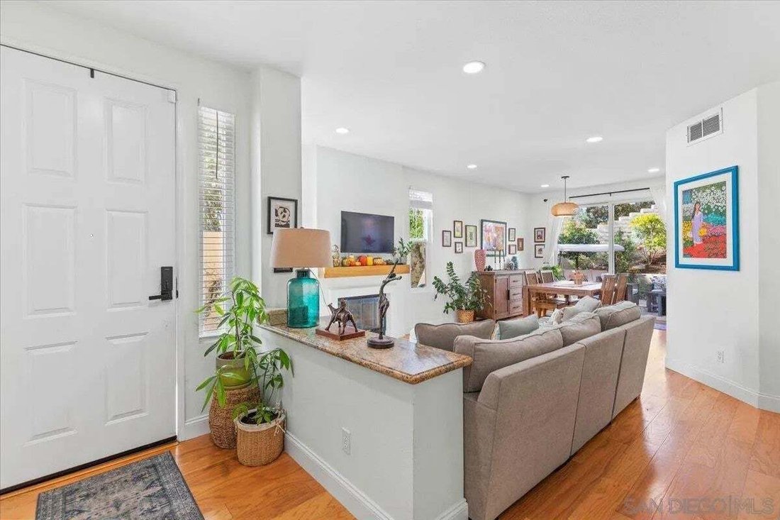 Townhouse in San Diego, California, United States 5 - 19172579