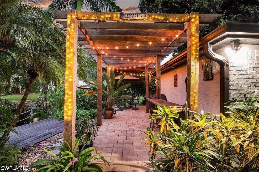 Maison à Bonita Springs, Floride, États-Unis 2 - 17172413