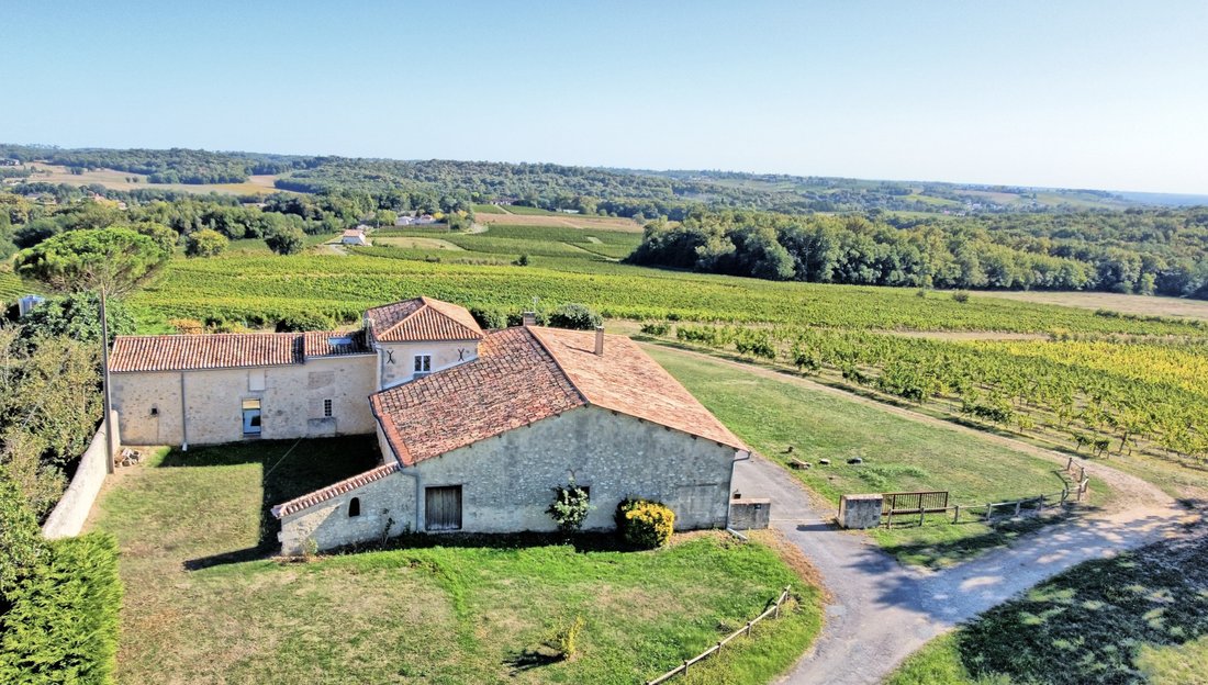 House in Cadillac-sur-Garonne, Nouvelle-Aquitaine, France 2 - 19170494