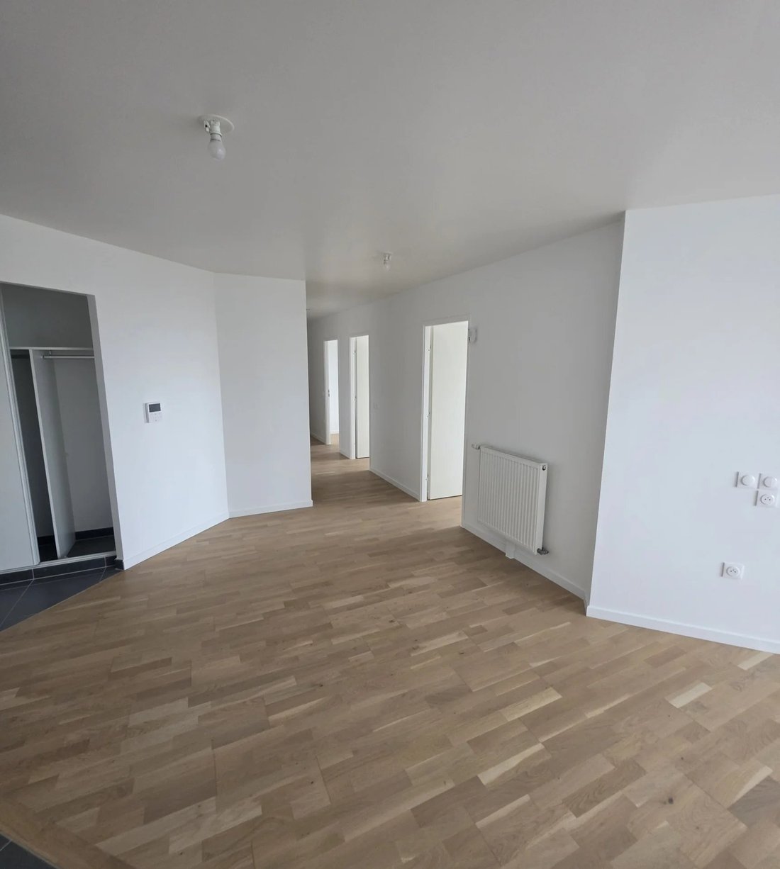 Apartment in Amiraux-Simplon-Poissonniers, Paris 18e Arrondissement, Paris 4 - 19170016